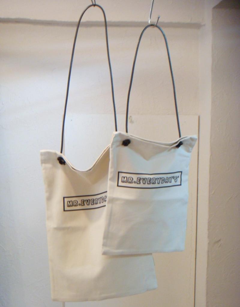 New arrival/MR.EVERYDAY'STOTE BAG