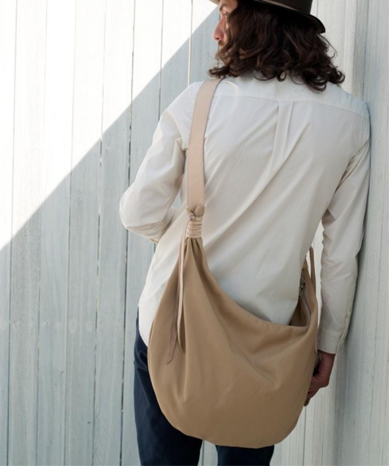 REHACER (쥢) Flicker shoulder bag