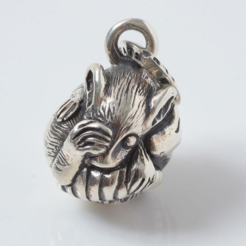 RATS RAT CHARM SILVER !!