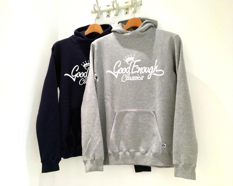  GOODENOUGH / CLASSICS LOGO VENTED HOODIE 