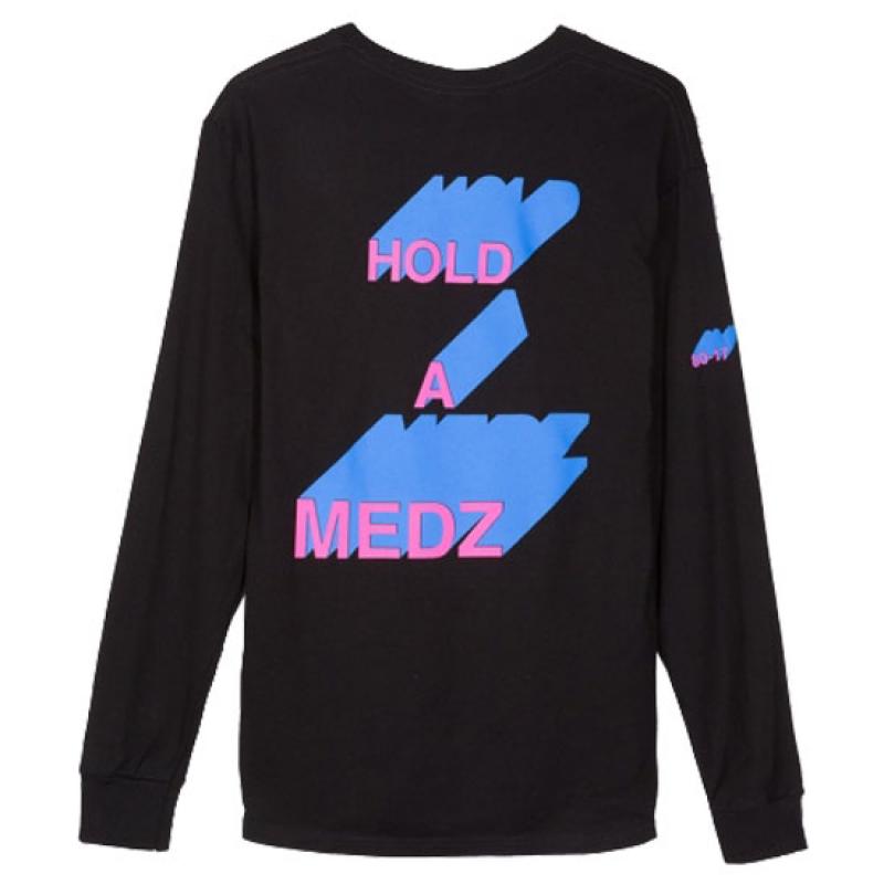 Hold A Medz L/SL Tee