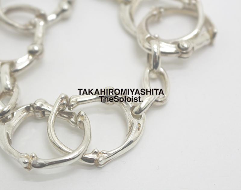 TAKAHIROMIYASHITATheSoloist. / ƥ "bone shaped carabiner bracelet -S-."andmore