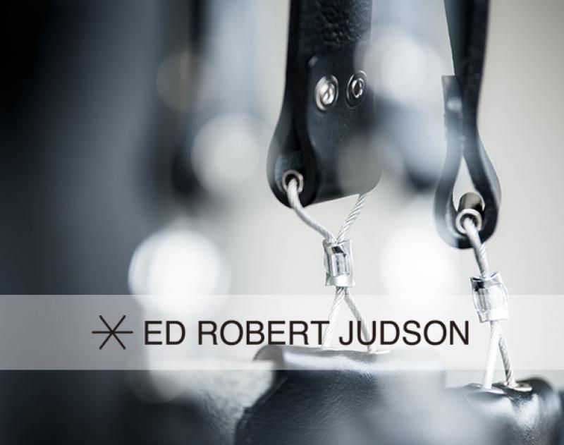 ED ROBERT JUDSON / ƥ