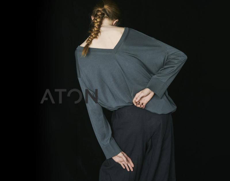 ATON / ƥ "SUVIN COTTON OVERSIZED PULLOVER"  ​