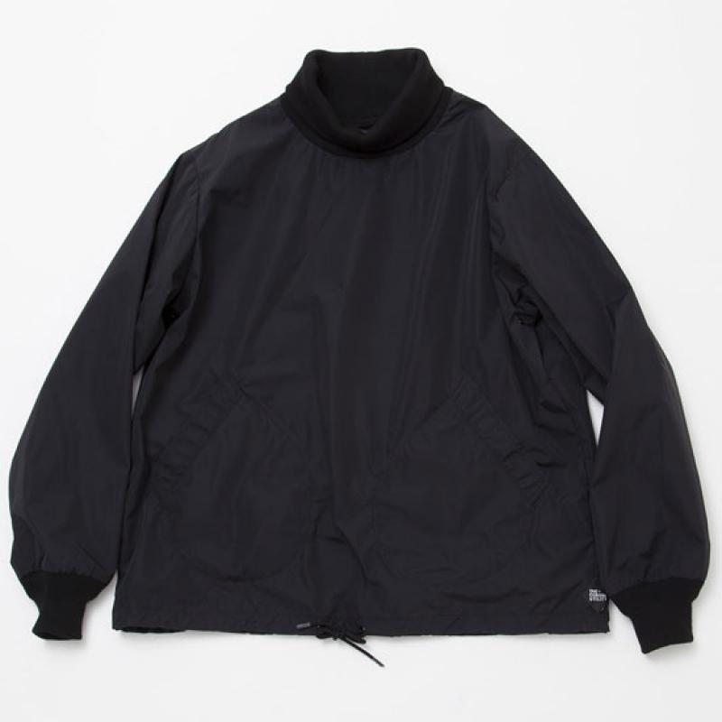 TURTLE NECK WINDBREAKER SHIRT