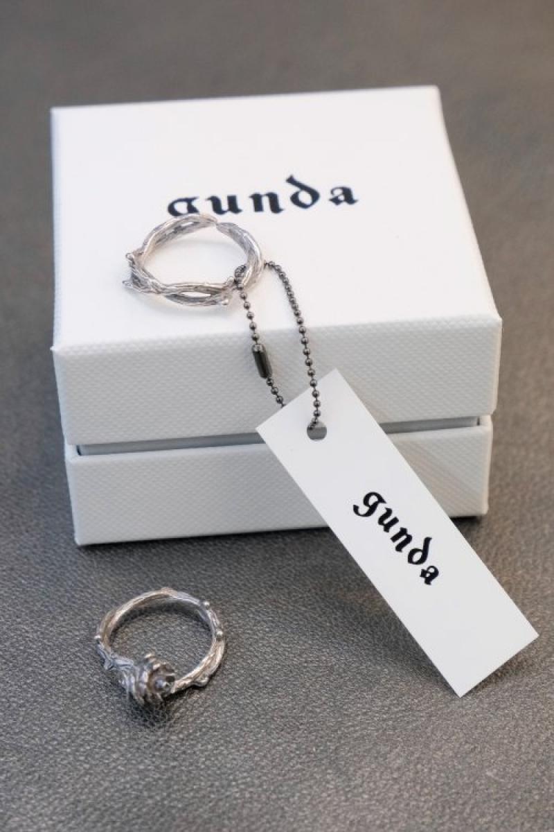 gunda [] TWIN ROSE RING <ĥ>  Фδȡؤ鯤դˤSilver925󥰤Υåȡ