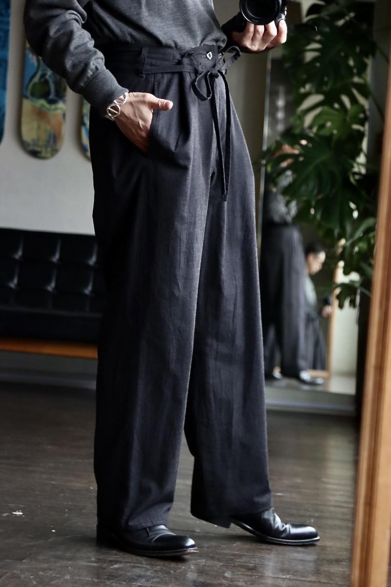 blurhms ֥顼ॹ23SSѥ Selvage Twill Button Tuck Easy Pants(BHS23S004)HEATHER BLACK127ȯ! 