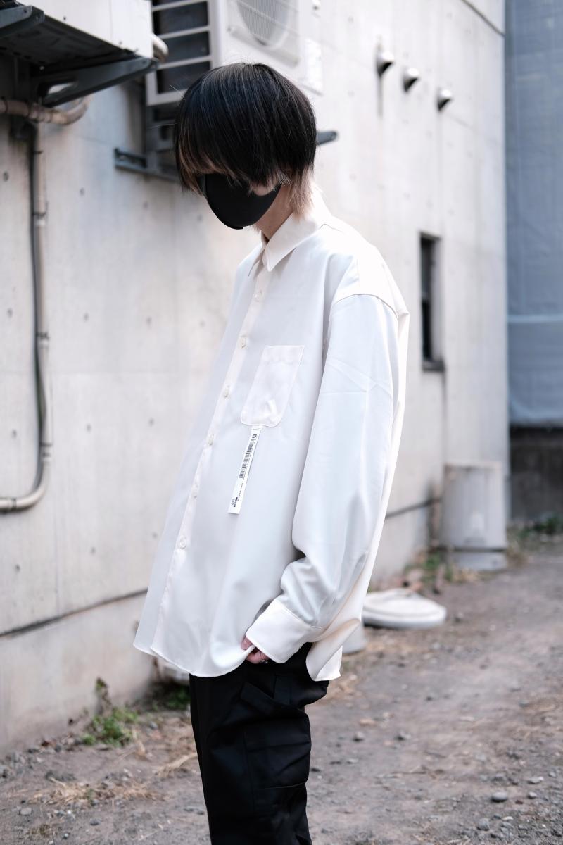 JieDa [] OVERSIZED SHIRT L/S <١å磻ɥ> ץʥǥˤ굤ʤǥơФ᤿磻ɥġ ̯ʿ礤Υܥ꡼顼ʤʷϵФƤޤ