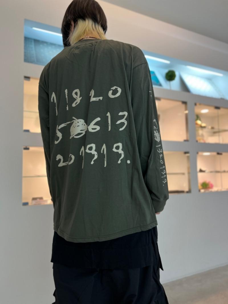 A.F ARTEFACT / Numbering Print Long SleeveT-Shirts 