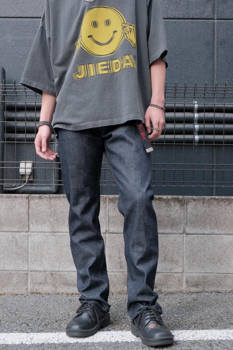 JieDa͵֥륨åȤΥ磻Tġ ܤκФǥեåǸͷӿΤǥ ԥᡢùܤӥơΤ褦礤Ƹ  JieDa [] SMILE OVERSIZED TEE