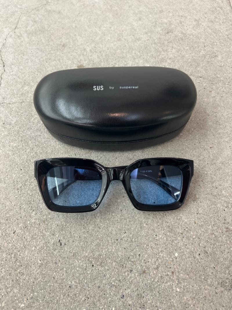 SUSPEREAL / BOX SUNGLASS 