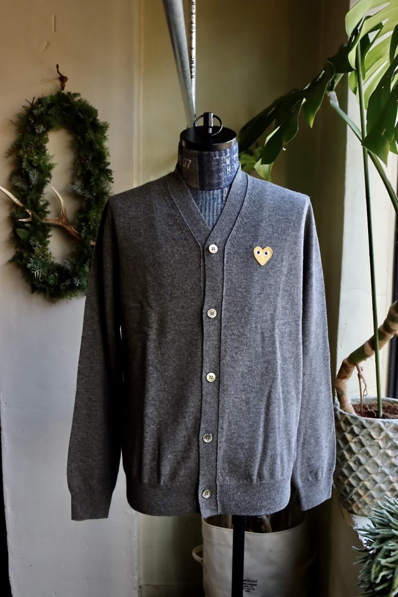 PLAY COMME des GARCONS ץ쥤ǥ륽 PLAY CARDIGAN GOLD HEART(AZ-N050-051)GREY 