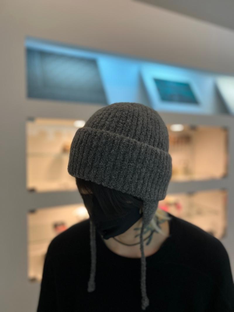 VICTIMCA4LA / EAR FLAP KNIT CAP 